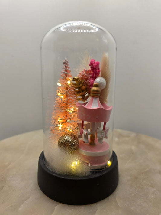 Dried Flower Christmas Dome Décor